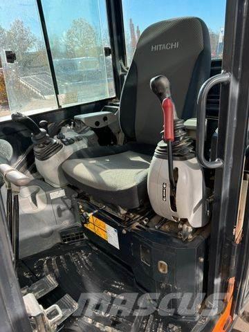 Hitachi ZX65USB-5 Mini excavatoare < 7t