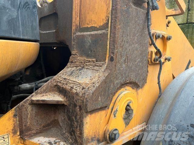 Hyundai HL 760-9 Incarcator pe pneuri