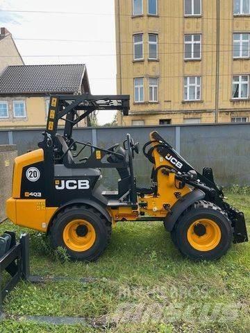 JCB 403 Incarcator pe pneuri