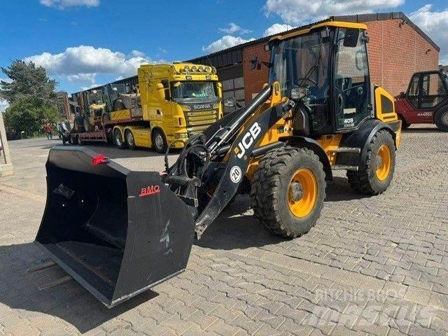 JCB 409 Incarcator pe pneuri
