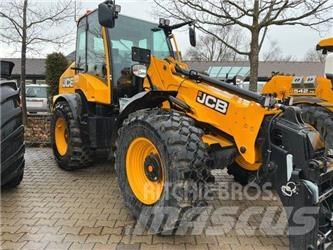 JCB TM 320 Incarcator pe pneuri