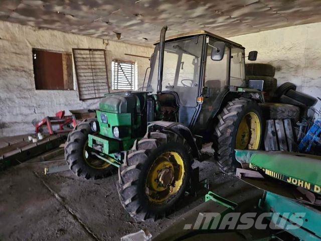 John Deere 1850 A Tractoare