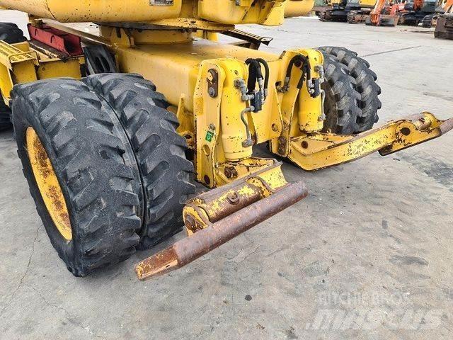 Komatsu PW 110 Excavatoare cu roti
