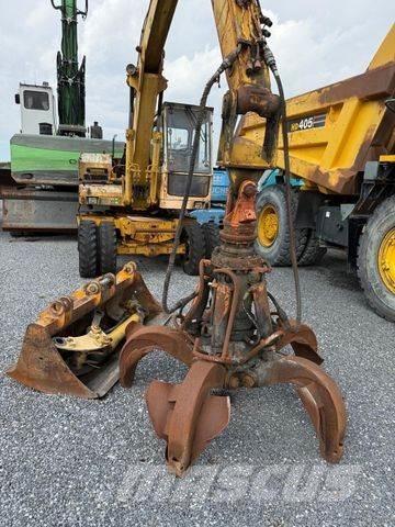 Liebherr A902 Excavatoare cu roti