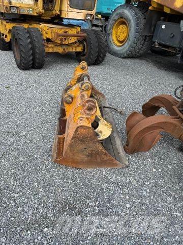 Liebherr A902 Excavatoare cu roti