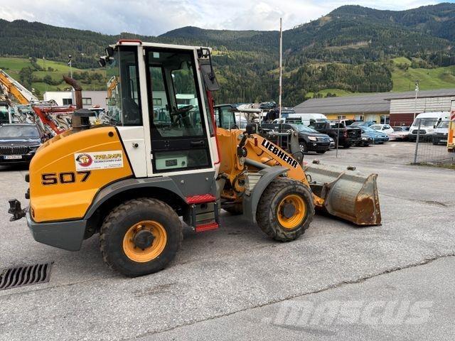 Liebherr L507 Incarcator pe pneuri