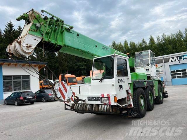 Liebherr LTM 1035 Macara pentru orice teren
