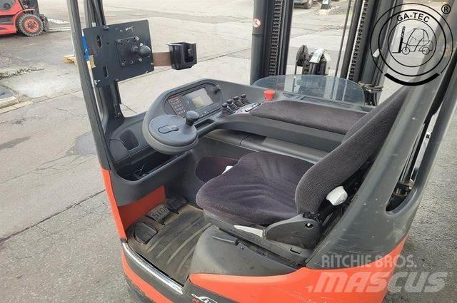 Linde R12B Stivuitor cu catarg retractabil