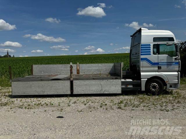 MAN TGA 18.360 FLC Camioane platforma/prelata