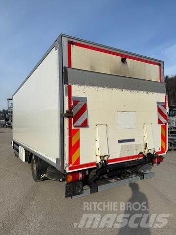 MAN TGL 8.220 Autoutilitara transoprt marfuri