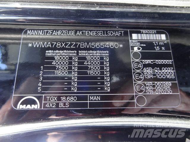 MAN TGX 18.680 V8 Autotractoare