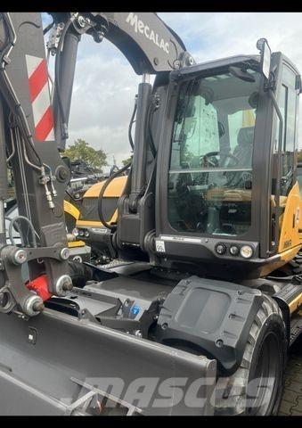Mecalac 11 MWR Excavatoare cu roti