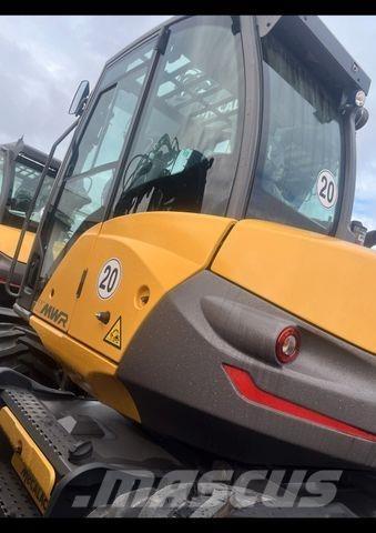 Mecalac 11 MWR Excavatoare cu roti