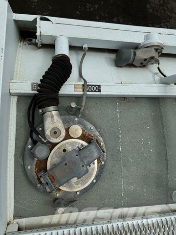 Merceron 20.000L Remorci Cisterne