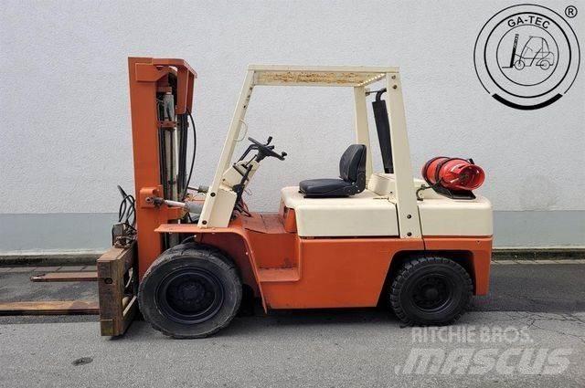 Nissan BF03A35U Stivuitor GPL