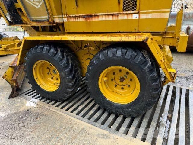 O&K O&amp;K GRADER Pavatoare asfalt
