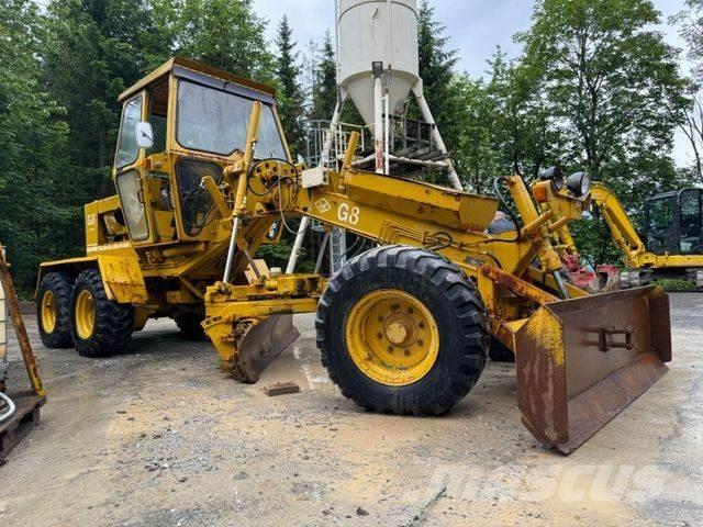 O&K O&amp;K GRADER Pavatoare asfalt