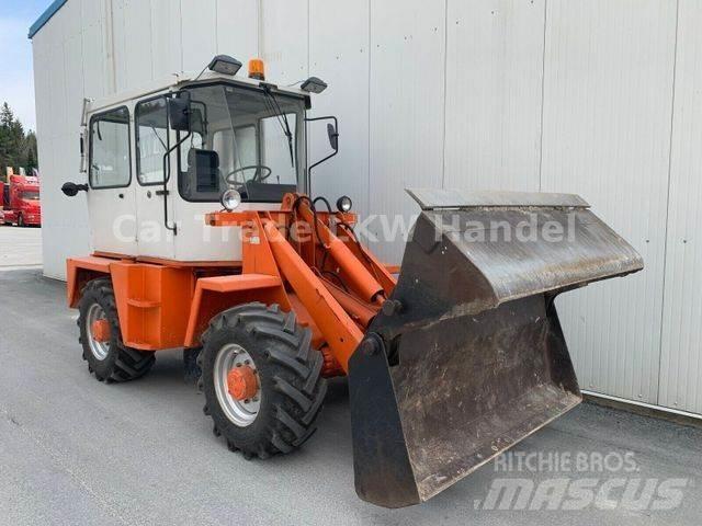 Schaeff SKB 902 Buldoexcavatoare
