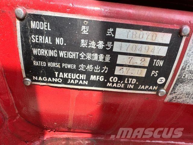 Takeuchi TB070 Mini excavatoare < 7t