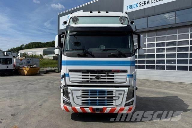 Volvo FH16-750 6x2 Autotractoare