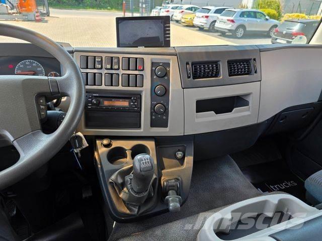 Volvo FL 240 Camion cu prelata