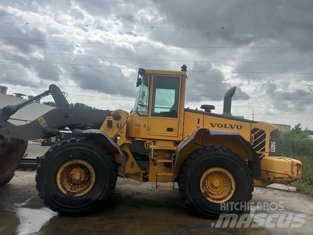 Volvo L 120 E Incarcator pe pneuri