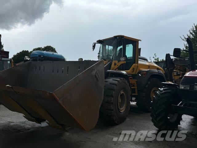 Volvo L 120 H Incarcator pe pneuri