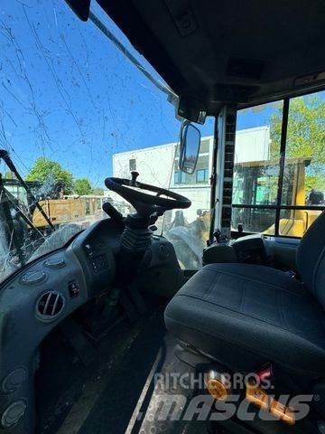 Volvo L 90 F Incarcator pe pneuri