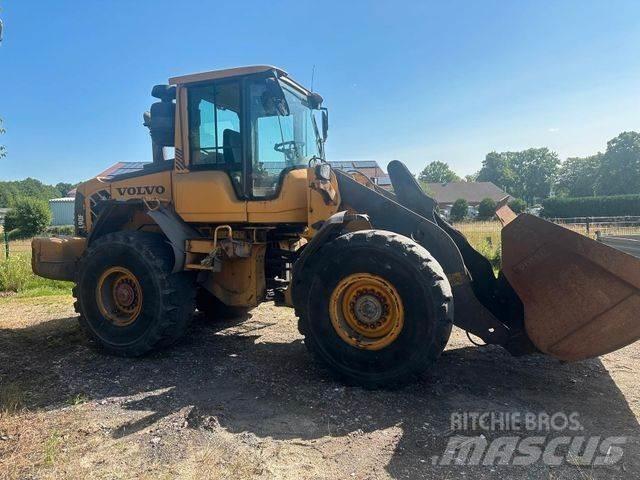 Volvo L 90 F Incarcator pe pneuri