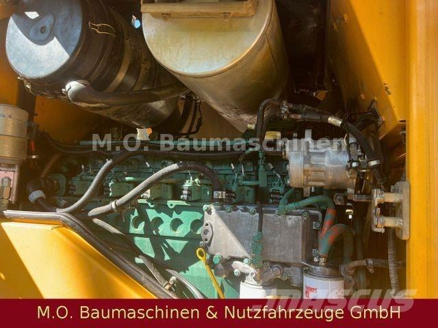 Volvo L120 E /Waage / Incarcator pe pneuri