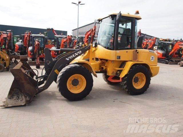 Volvo L35G Incarcator pe pneuri
