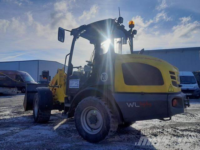 Wacker WL 44 Incarcator pe pneuri