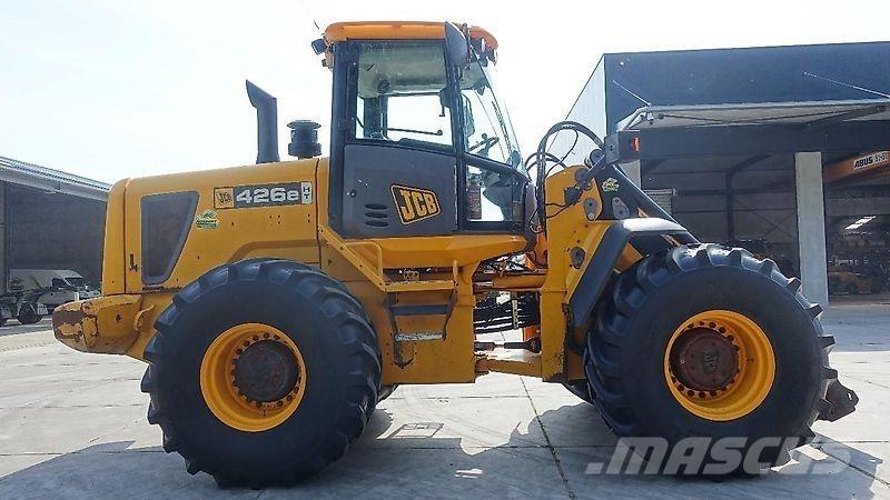 JCB 426 Incarcator pe pneuri