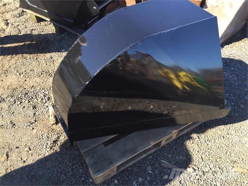  - - - profilskovl Pistoane