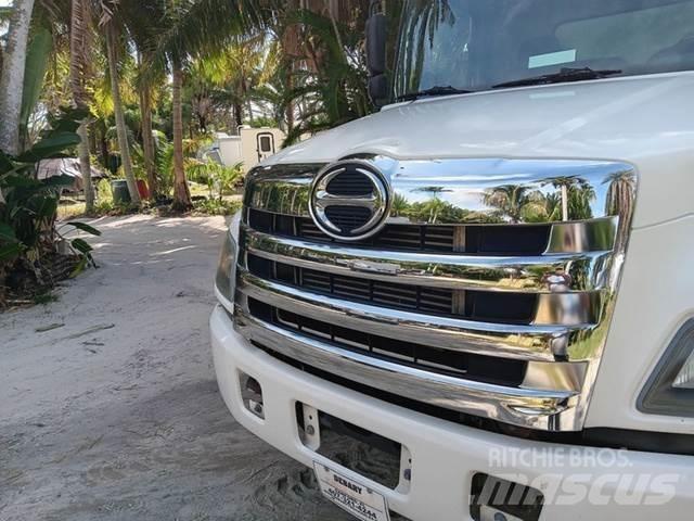 Hino 268 Box Truck Utilitara