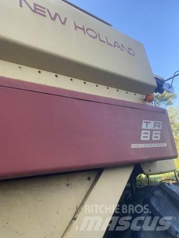 New Holland TR86 Utilaje construcții - Altele