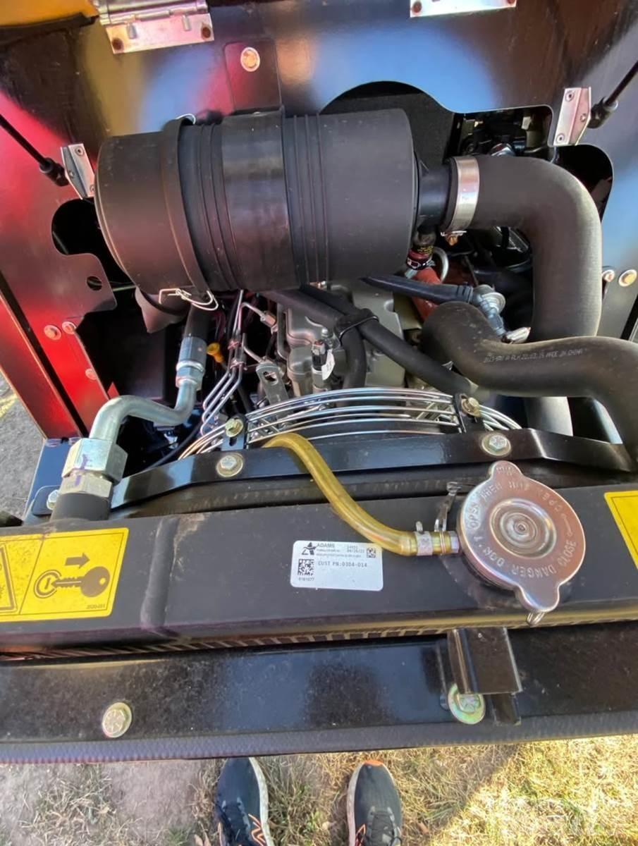 ASV RT25 Mini incarcator