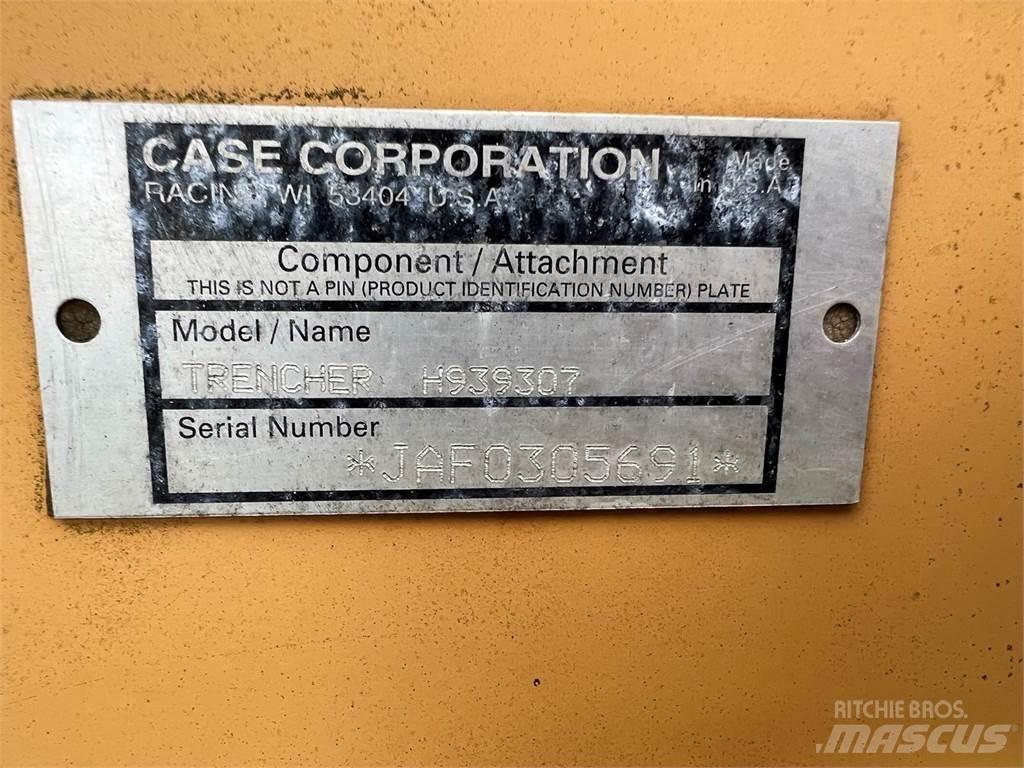 CASE 460 Excavatoare de santuri