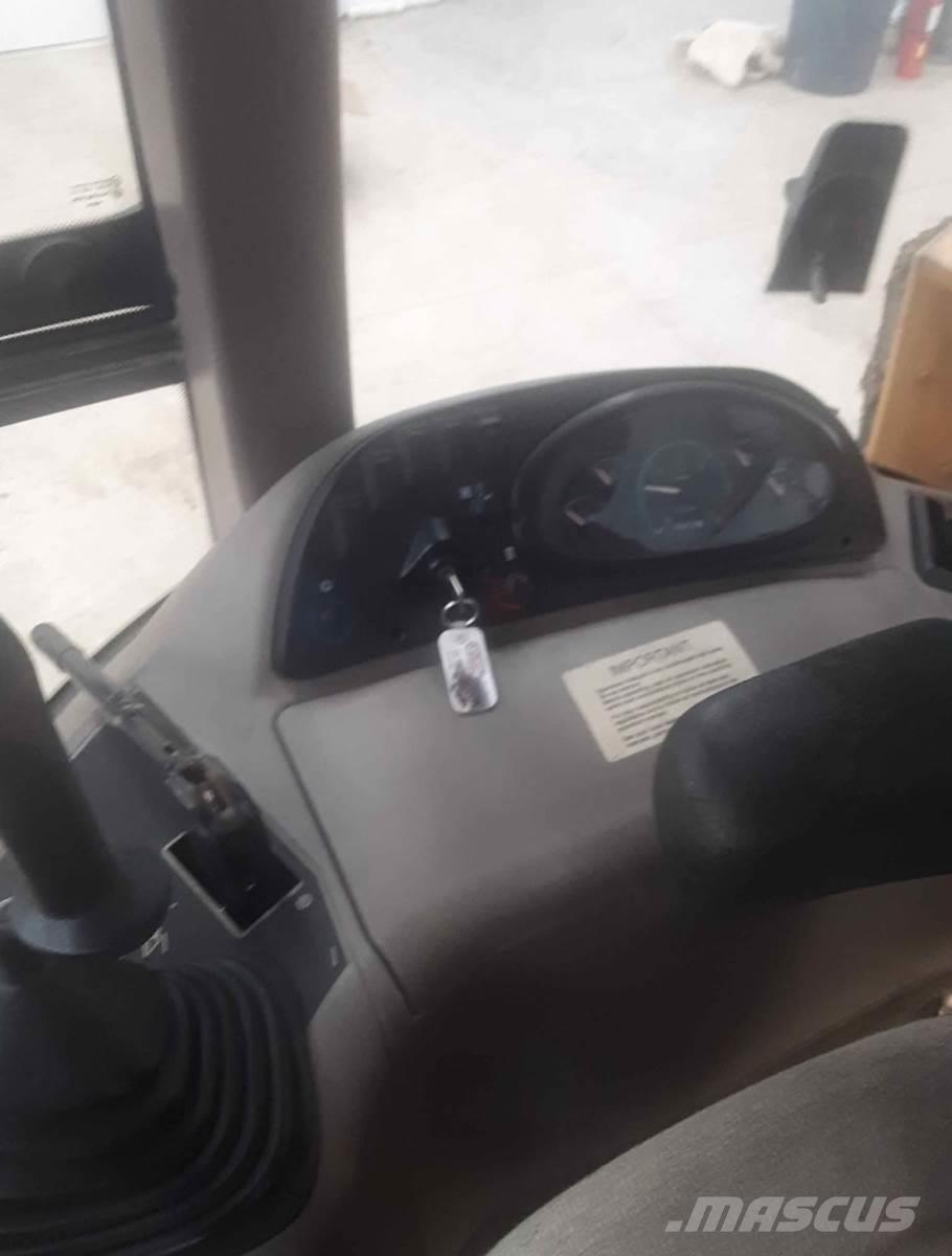 CASE 580M Buldoexcavatoare