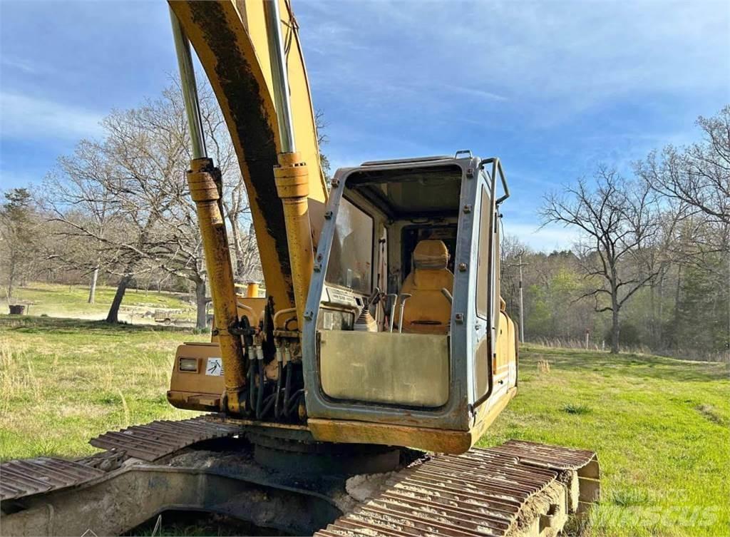 CASE 9040B Excavatoare pe șenile
