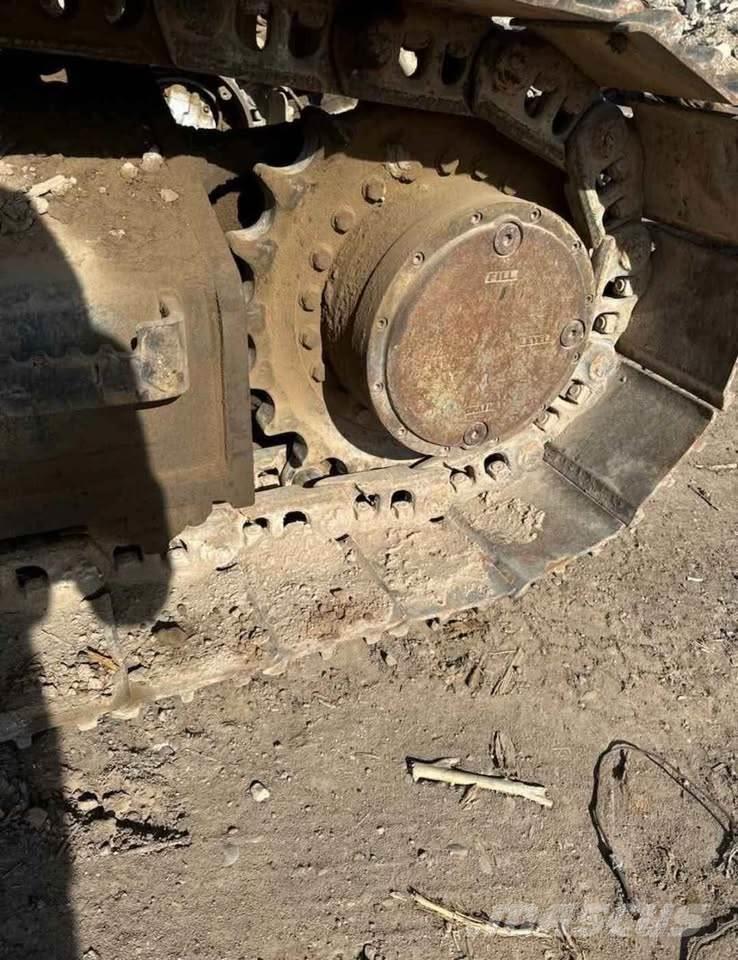 CASE CX160 Excavatoare pe șenile
