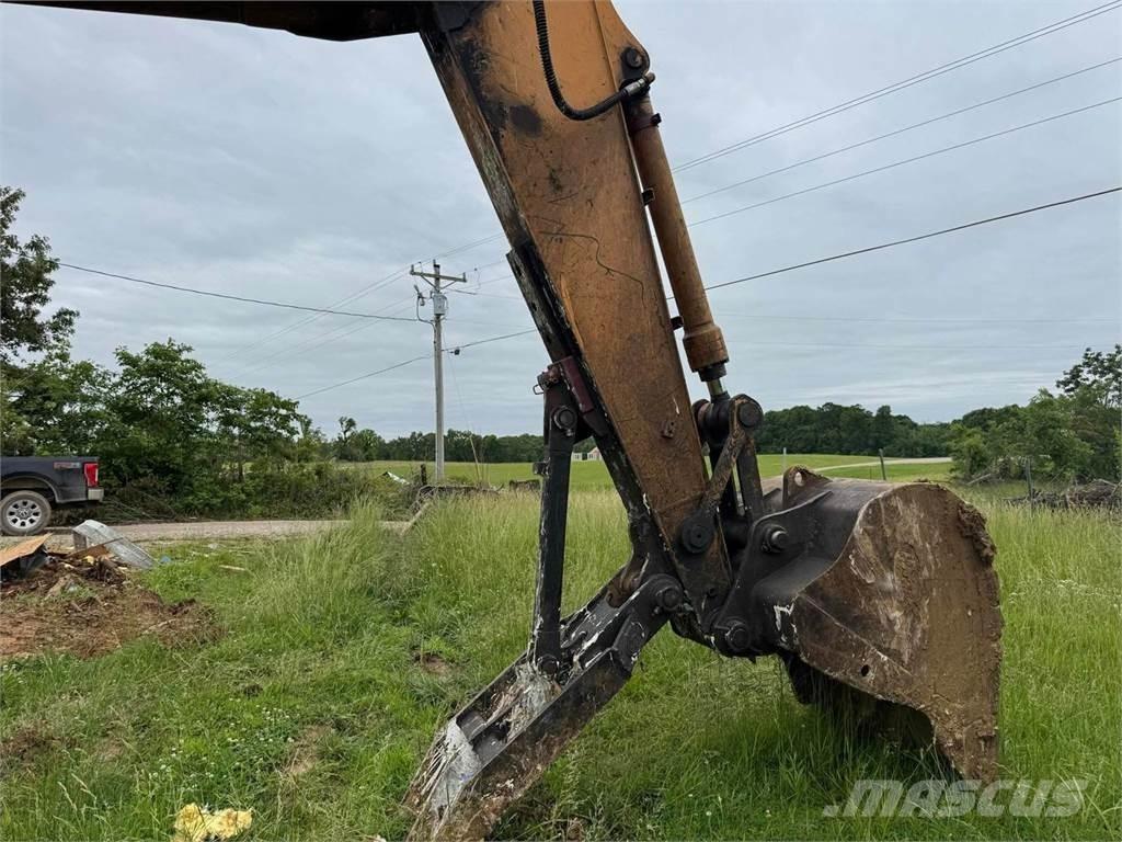 CASE CX210 Excavatoare pe șenile
