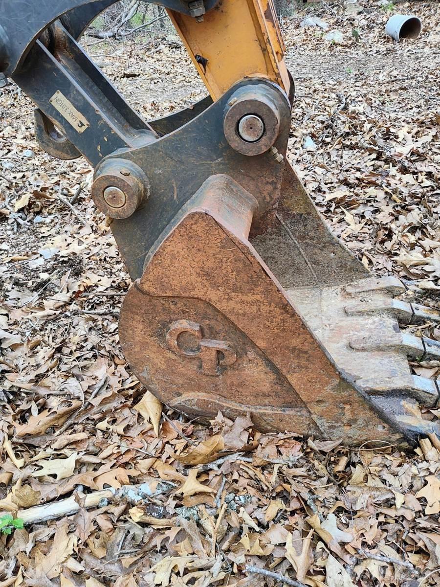 CASE CX60C Mini excavatoare < 7t