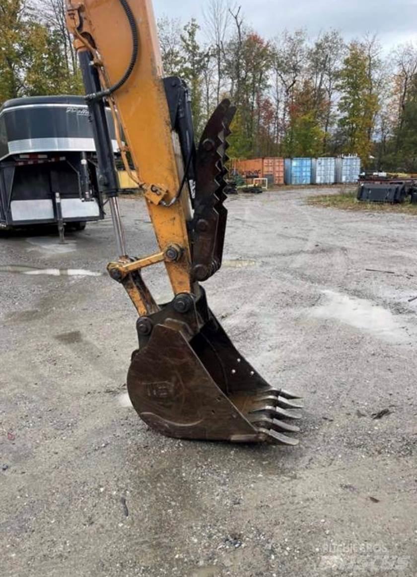 CASE CX80 Mini excavatoare < 7t