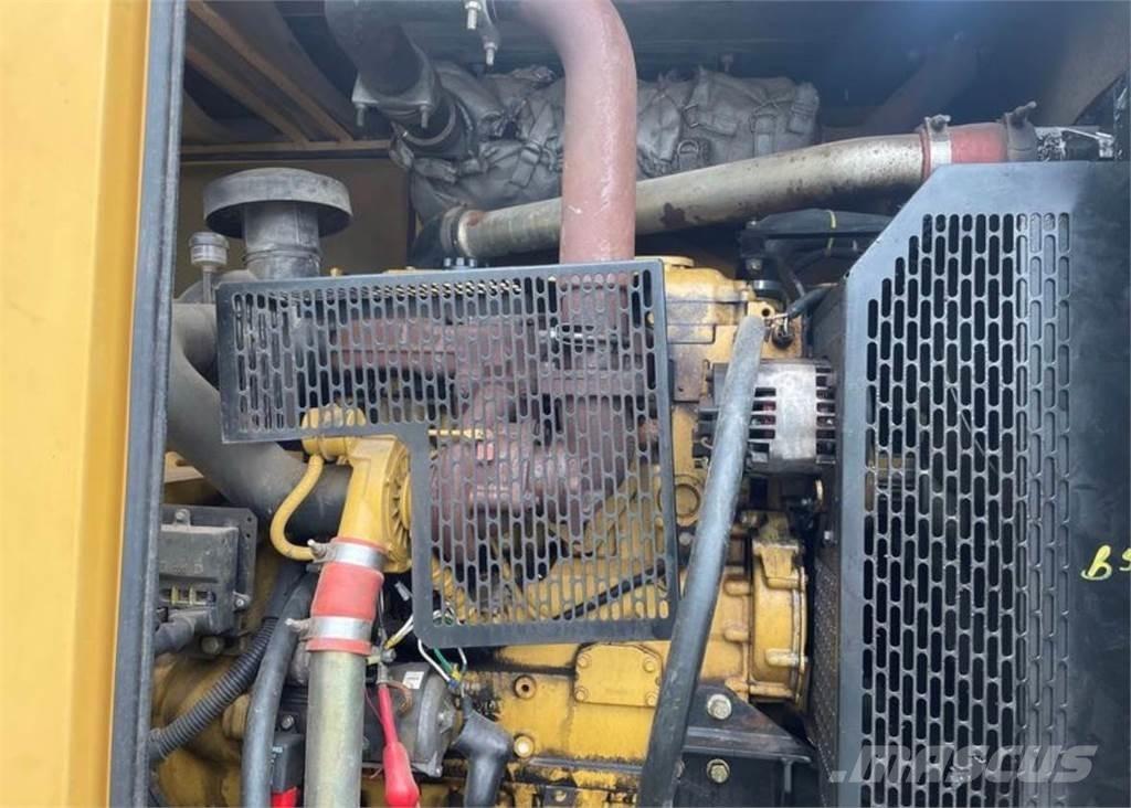 CAT 100 KW Generatoare Diesel