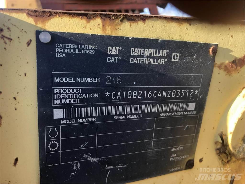 CAT 216B Mini incarcator