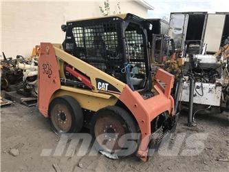 CAT 226B Mini incarcator