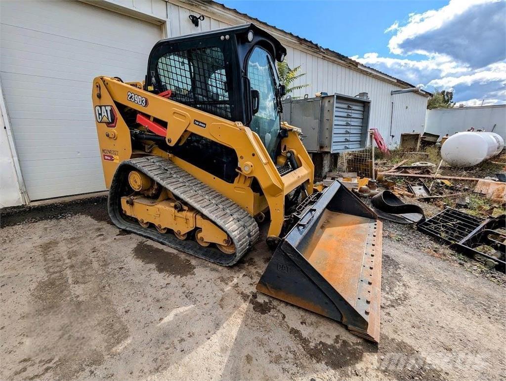 CAT 239D3 Mini incarcator