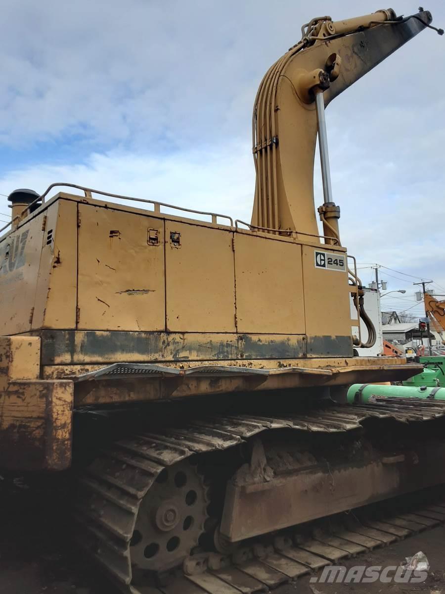 CAT 245 Excavatoare pe șenile
