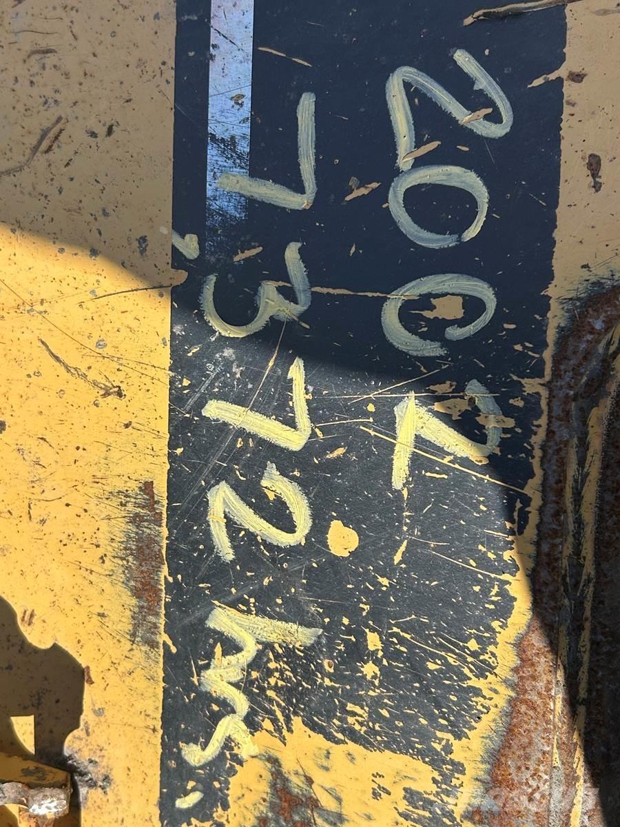 CAT 246B Mini incarcator